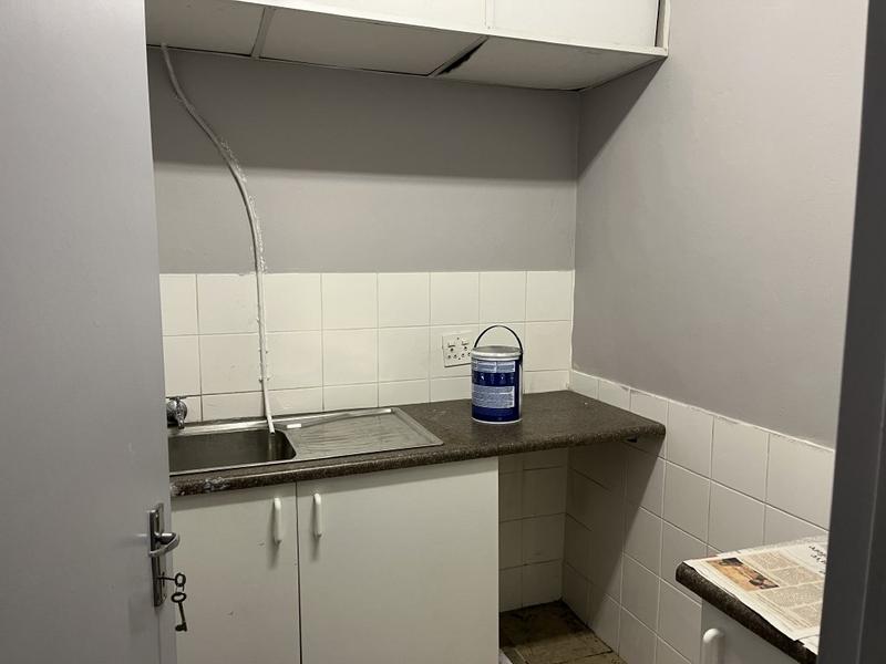 To Let commercial Property for Rent in Maitland Western Cape